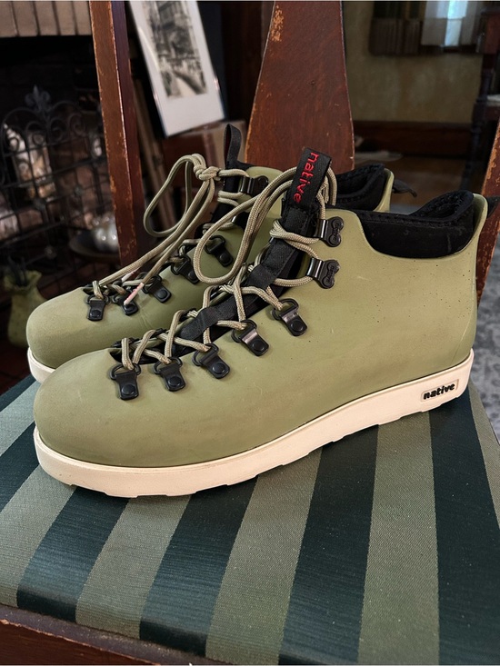 Native Other - Native Fitzsimmons City Lite Men’s Olive Green Hiking Boot with White Sole